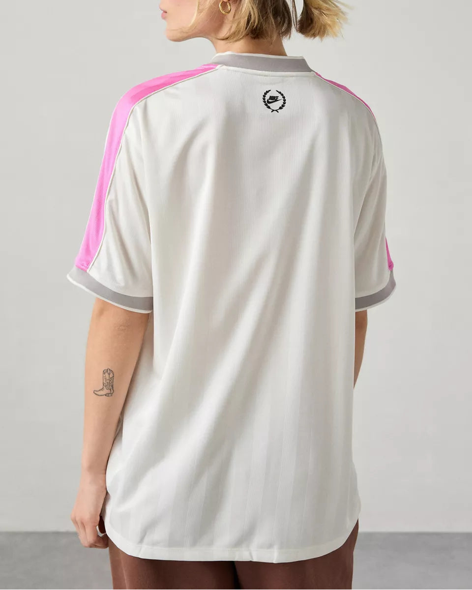 Nike Sportswear V 領運動短袖T (米白色 + 俏粉色)