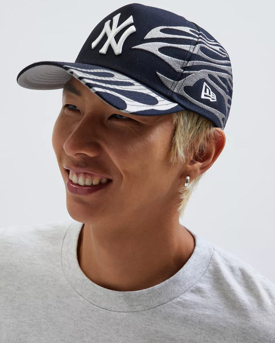 New Era MLB 紐約洋基隊 59FIFTY 火焰圖案 Snapback 棒球帽