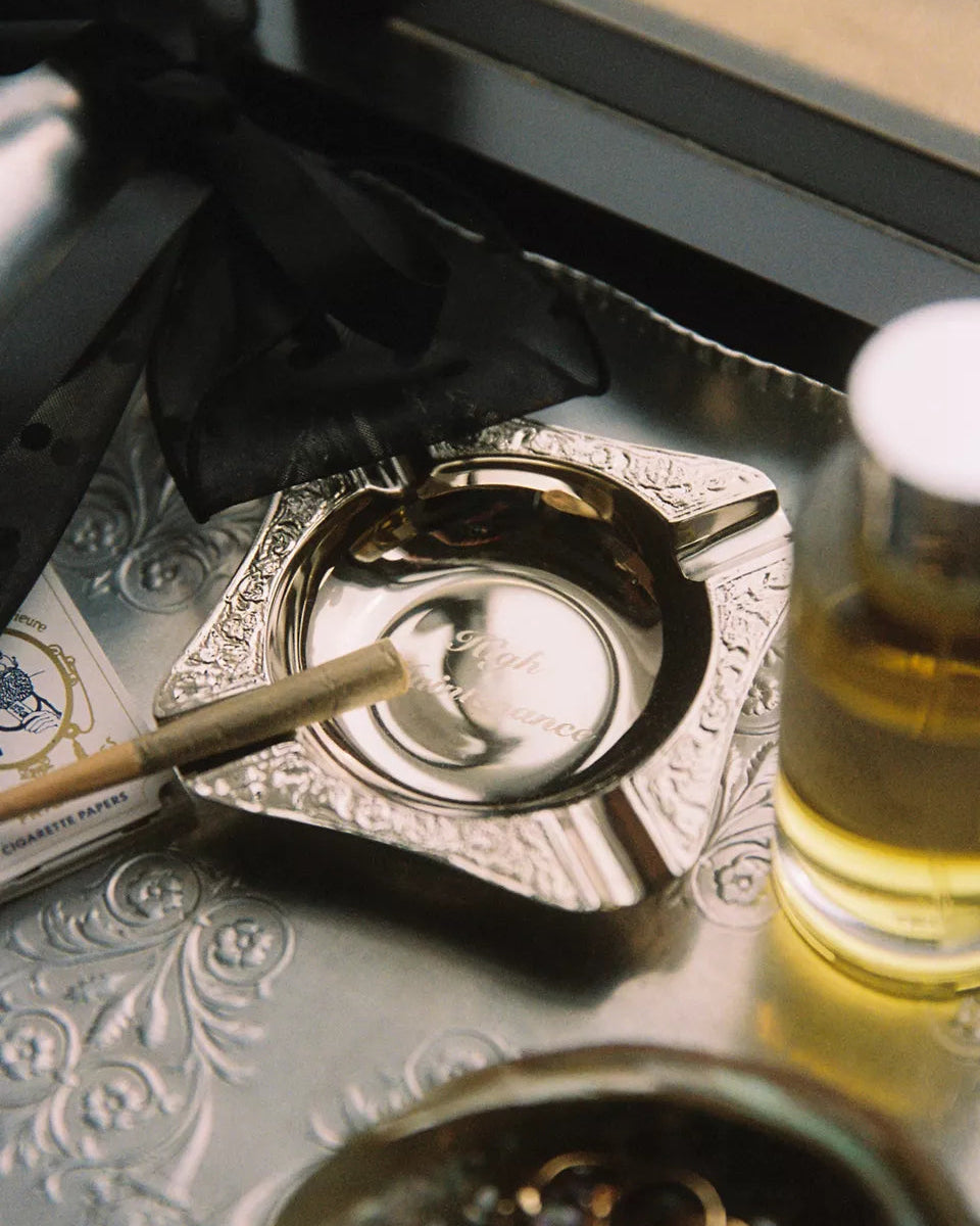 Ornate Etched 黃銅雕刻煙灰缸